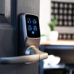 Así es Lockly, uno de los smart locks más seguros