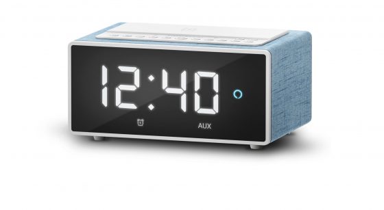 Smart speaker wake up