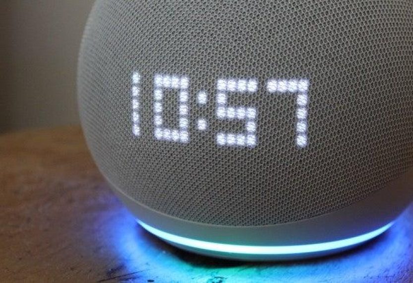Amazon Echo Dot con Reloj Descontinuado