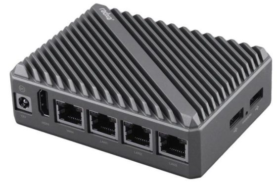 Radxa lanza dos PCs fanless compactos y económicos con 4 Gigabit Ethernet y CPUs Rockchip